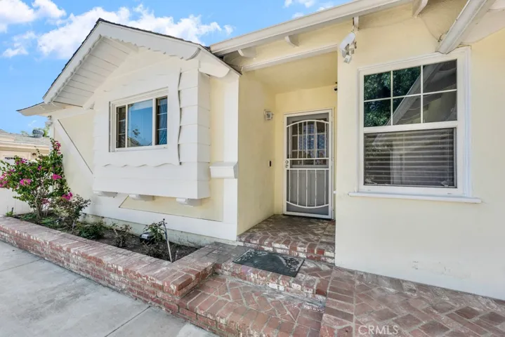 9401 Rhea Avenue, Northridge, California 91324