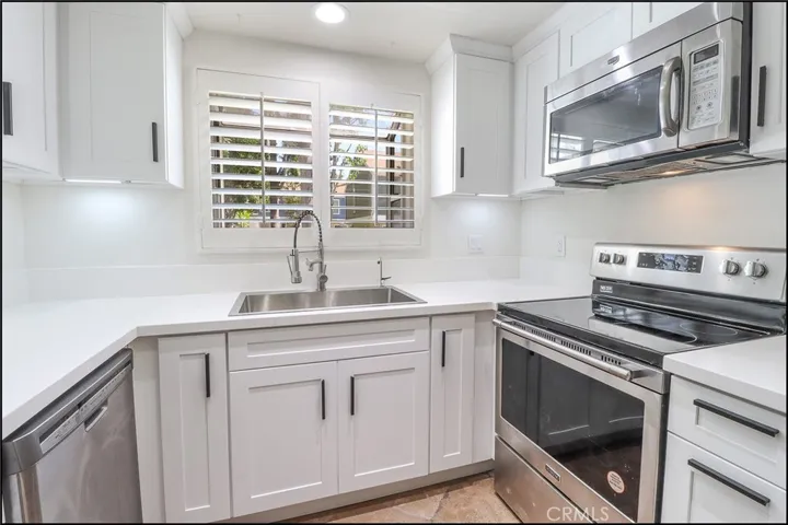 49 Abbeywood Lane, Aliso Viejo, California 92656