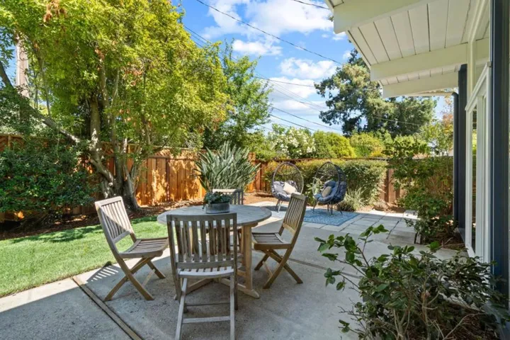 2621 Greer Road, Palo Alto, California 94303
