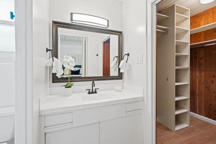 2621 Greer Road, Palo Alto, California 94303