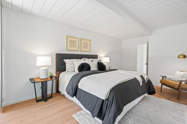 2621 Greer Road, Palo Alto, California 94303