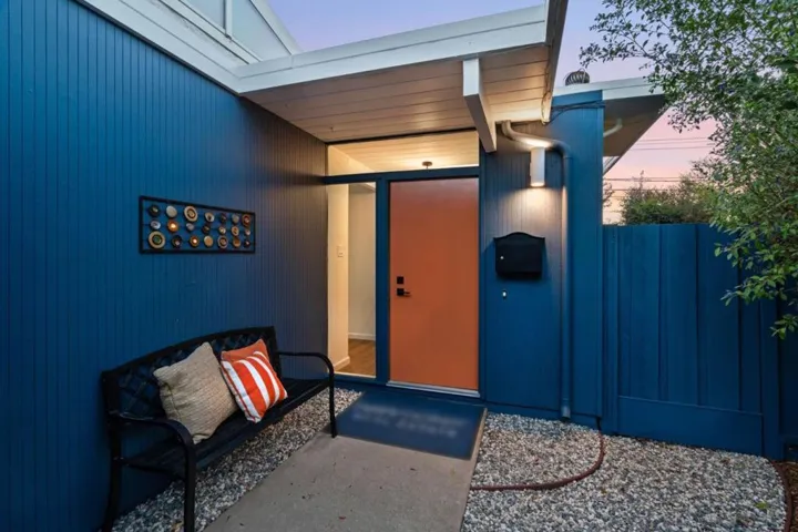 2621 Greer Road, Palo Alto, California 94303