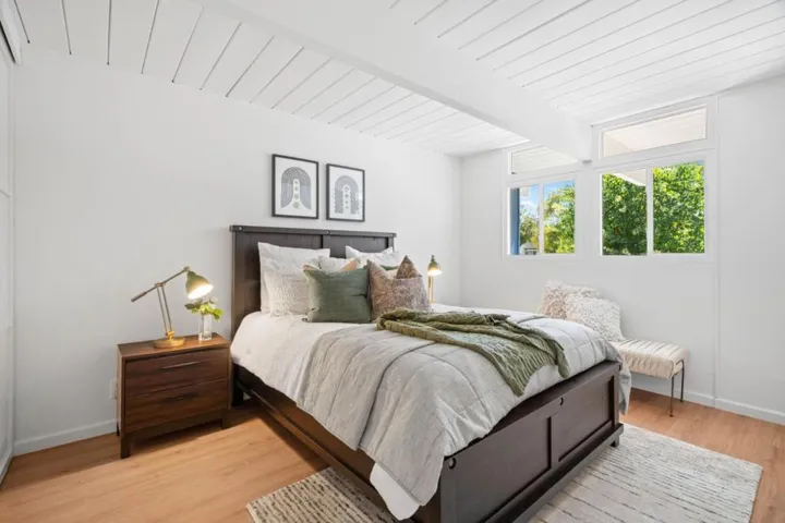 2621 Greer Road, Palo Alto, California 94303