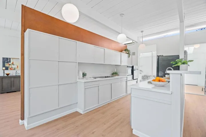 2621 Greer Road, Palo Alto, California 94303