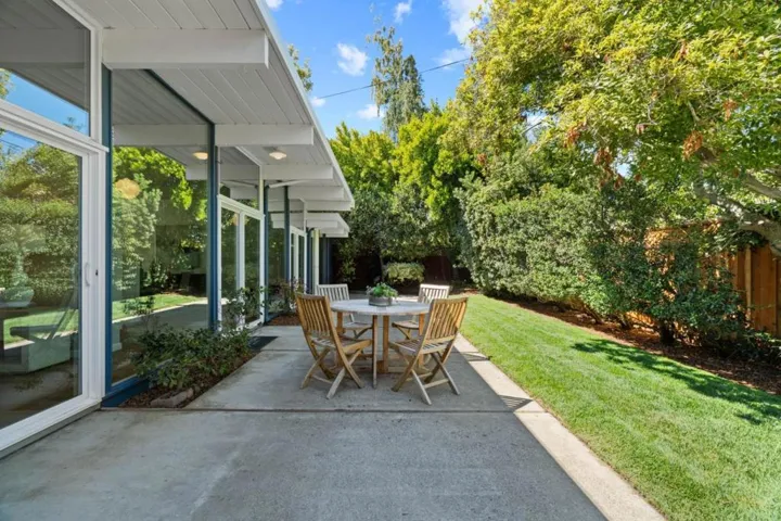 2621 Greer Road, Palo Alto, California 94303
