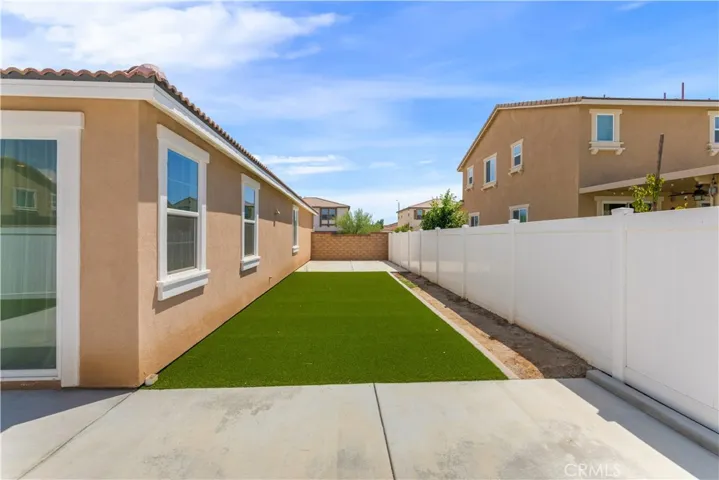 27556 Blooming Vista Way, Menifee, California 92584