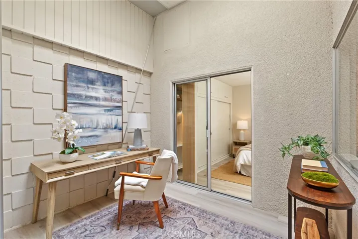 1881 Mckinney Way 28e, Seal Beach, California 90740