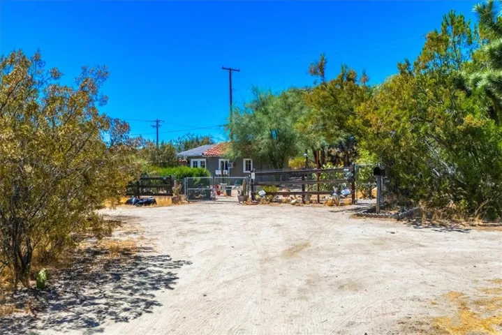 50026 29 Palms, Morongo Valley, California 92256