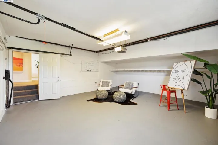 111 Agnes Street, Oakland, California 94618