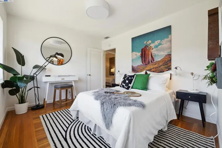 111 Agnes Street, Oakland, California 94618