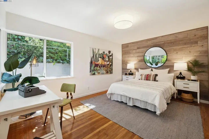 111 Agnes Street, Oakland, California 94618
