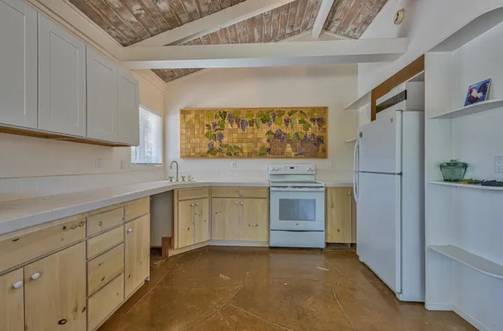 18820 Cachagua Road, Carmel Valley, California 93924
