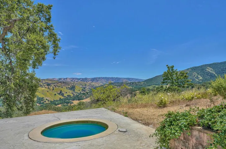 18820 Cachagua Road, Carmel Valley, California 93924