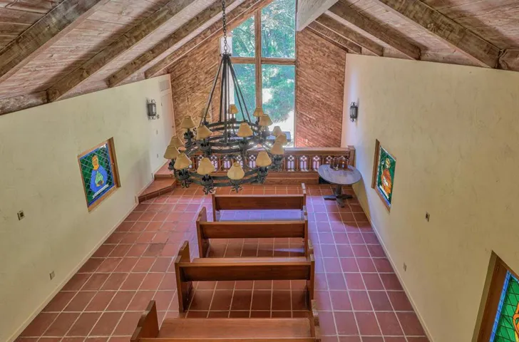 18820 Cachagua Road, Carmel Valley, California 93924