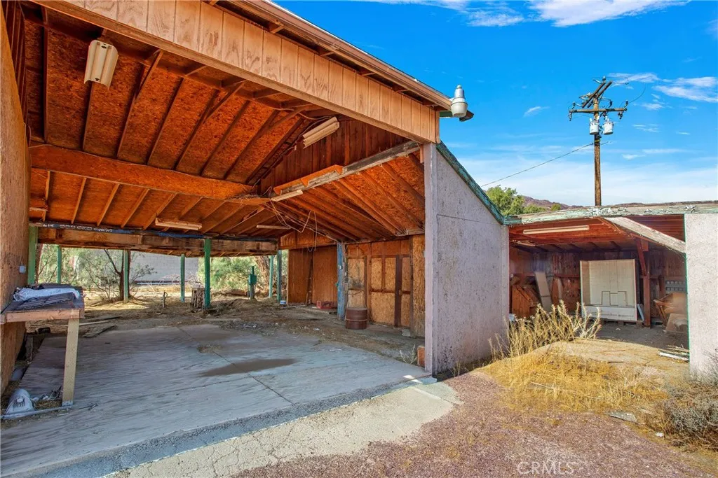 31011 Aleppo Lane, Newberry Springs, California 92365 home-pic-28