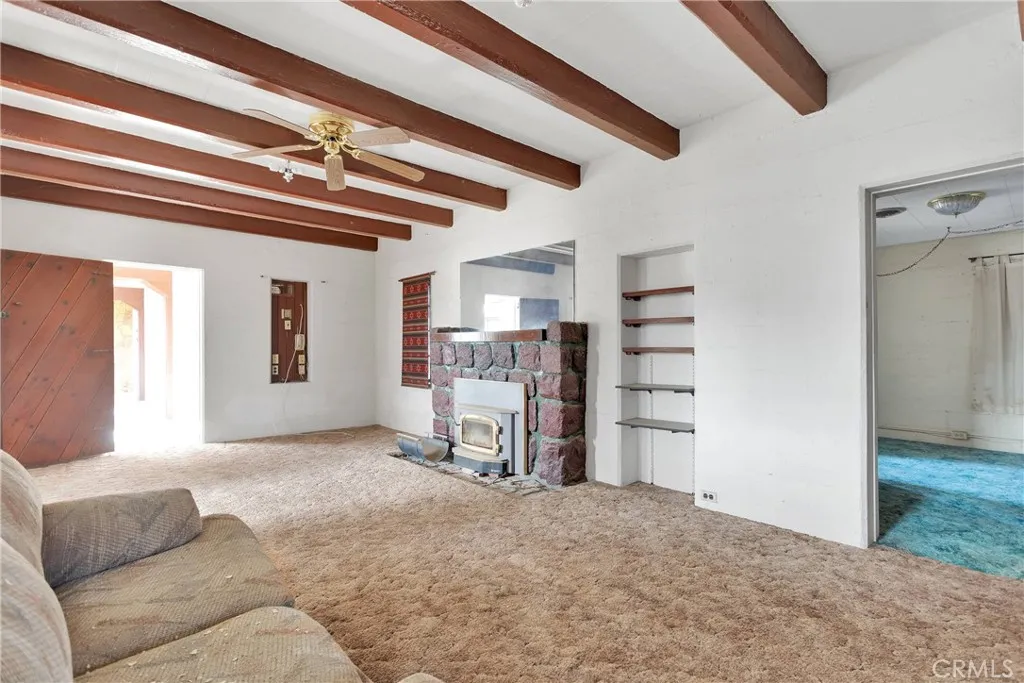 31011 Aleppo Lane, Newberry Springs, California 92365 home-pic-10