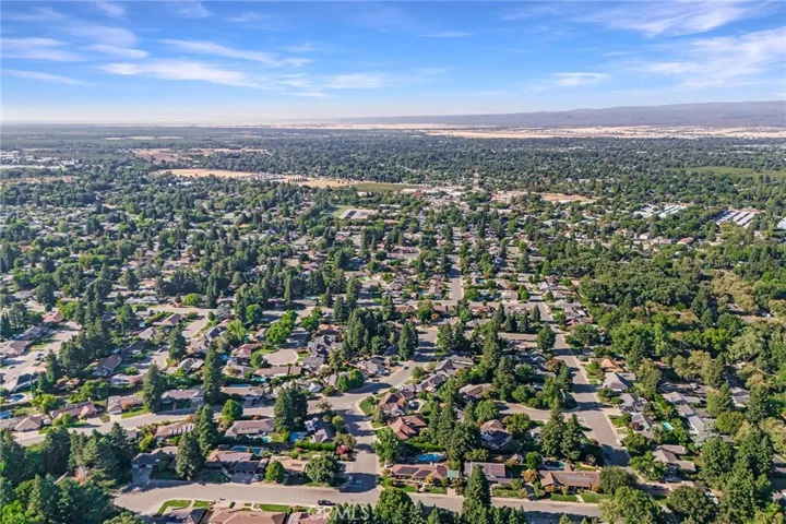 728 Woodbridge Drive, Chico, California 95926