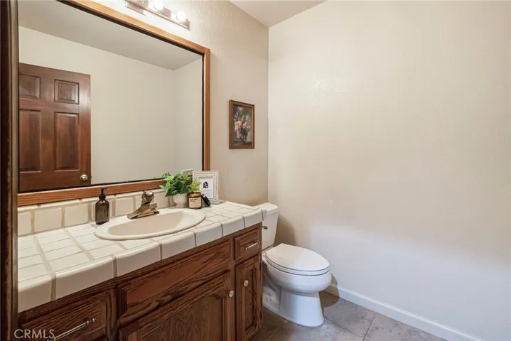 728 Woodbridge Drive, Chico, California 95926