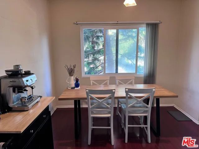 1101 Euclid Street B, Santa Monica, California 90403