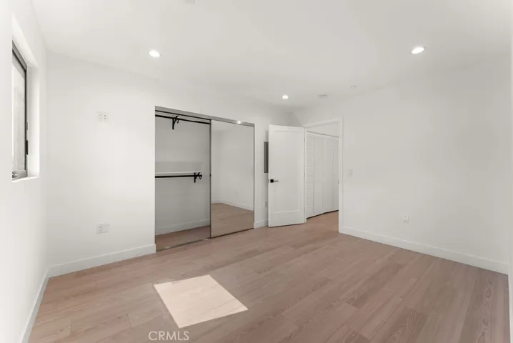 2155 Glenada Avenue D, Montrose, California 91020