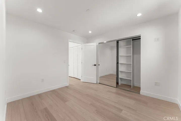 2155 Glenada Avenue D, Montrose, California 91020