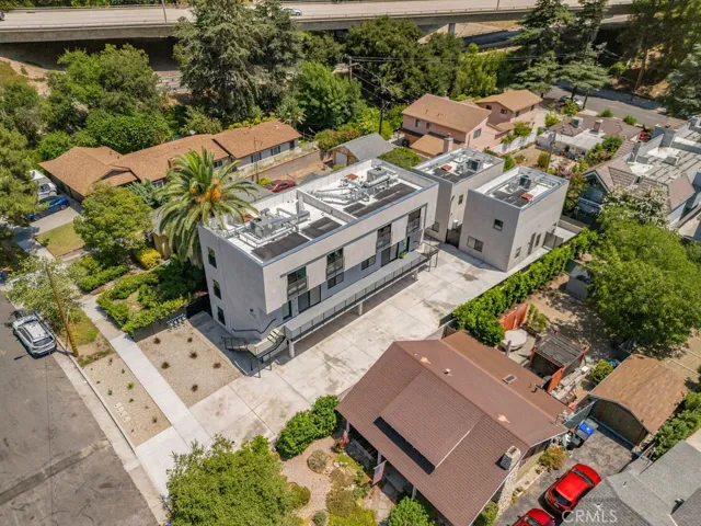 2155 Glenada Avenue D, Montrose, California 91020