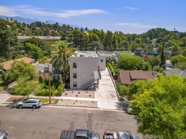 2155 Glenada Avenue D, Montrose, California 91020