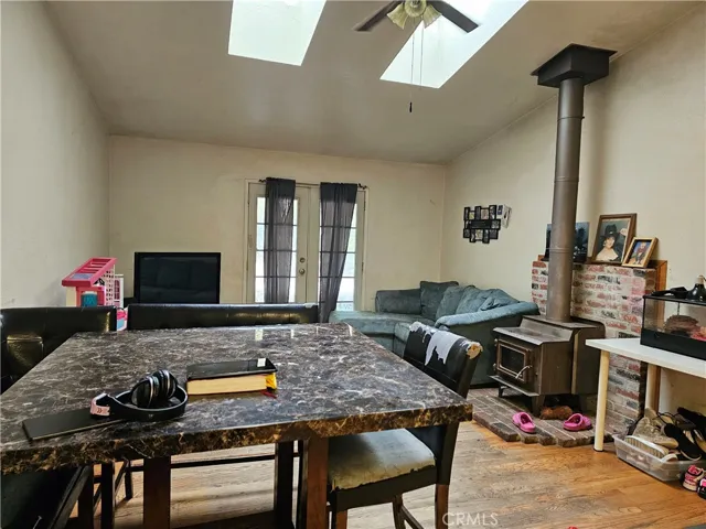 14576 Emory Avenue, Clearlake, California 95422