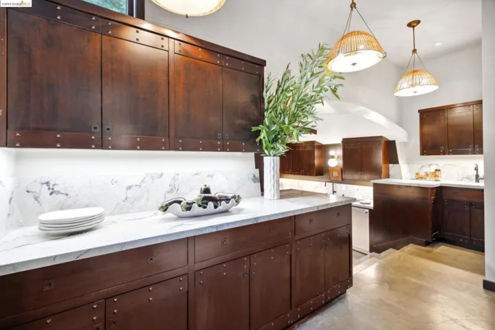 2800 Buena Vista Way, Berkeley, California 94708