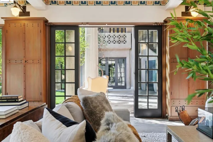 2800 Buena Vista Way, Berkeley, California 94708