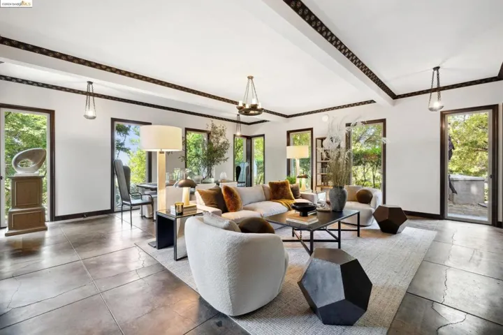 2800 Buena Vista Way, Berkeley, California 94708