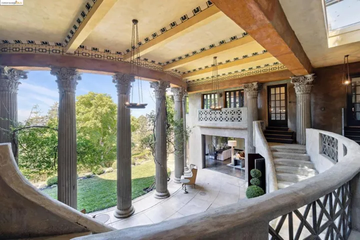 2800 Buena Vista Way, Berkeley, California 94708