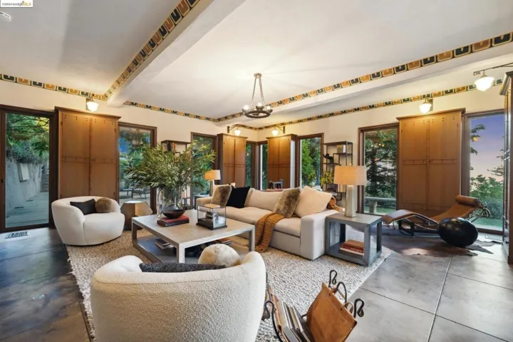 2800 Buena Vista Way, Berkeley, California 94708