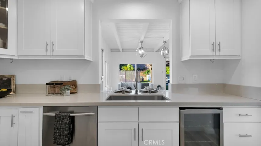 2885 Fitzgerald Road, Simi Valley, California 93065