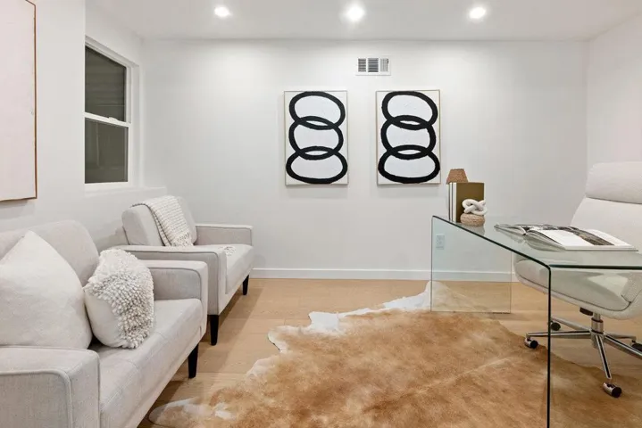 1305 Tartan Trail Road, Hillsborough, California 94010