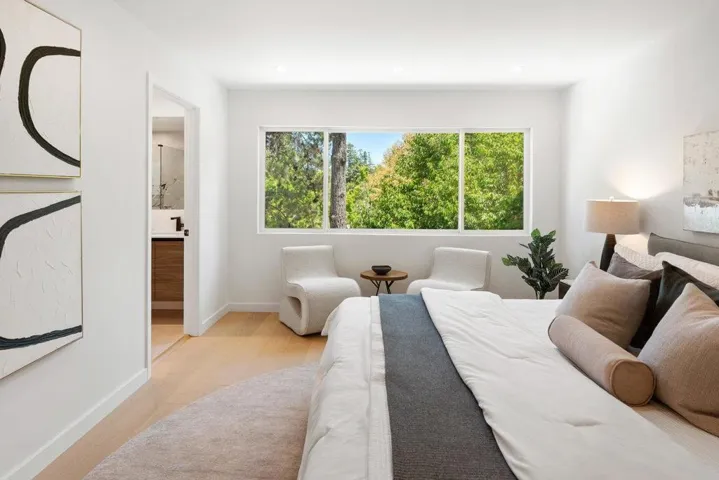 1305 Tartan Trail Road, Hillsborough, California 94010