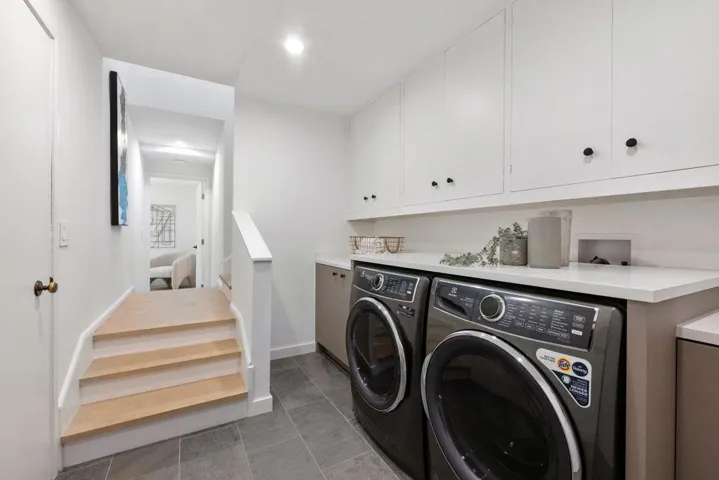 1305 Tartan Trail Road, Hillsborough, California 94010