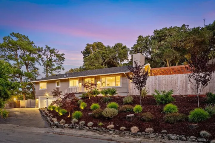 1305 Tartan Trail Road, Hillsborough, California 94010