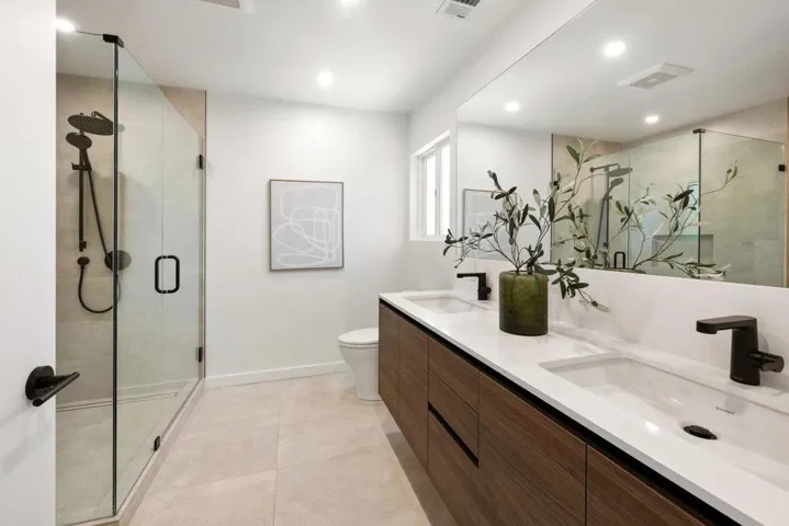 1305 Tartan Trail Road, Hillsborough, California 94010