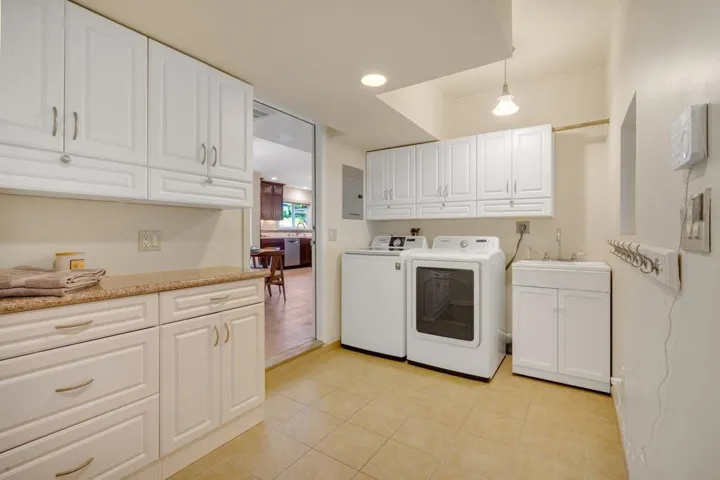 1614 Kamsack Drive, Sunnyvale, California 94087