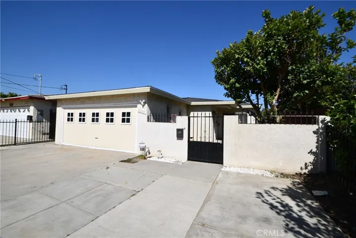 10604 Burin Avenue, Inglewood, California 90304