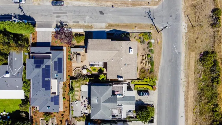 962 Malaga Street, El Granada, California 94018