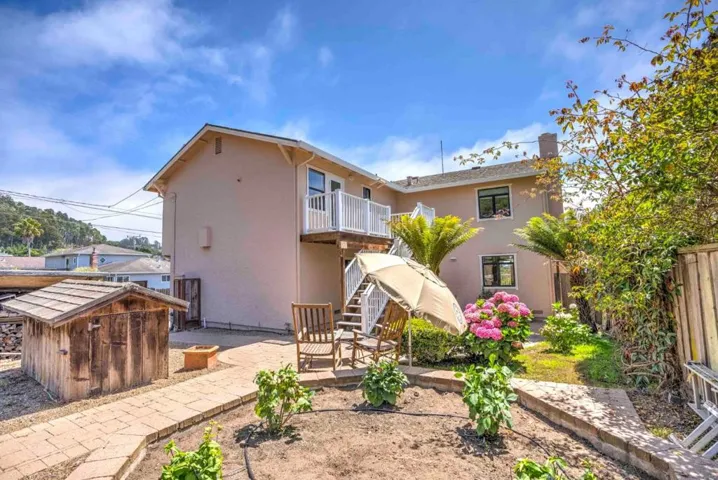 962 Malaga Street, El Granada, California 94018