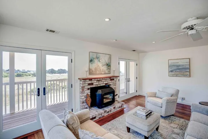 962 Malaga Street, El Granada, California 94018