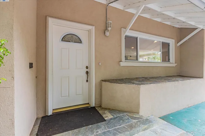 1471 Arcadia Place, Palo Alto, California 94303