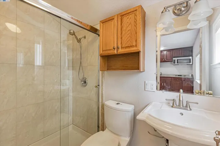 1471 Arcadia Place, Palo Alto, California 94303