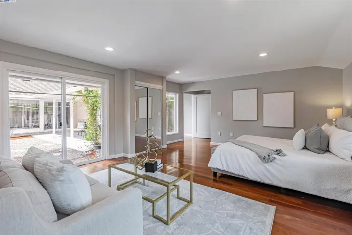 1471 Arcadia Place, Palo Alto, California 94303
