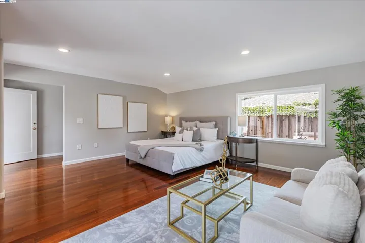 1471 Arcadia Place, Palo Alto, California 94303