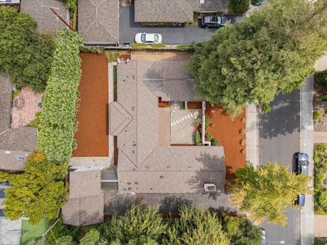 1471 Arcadia Place, Palo Alto, California 94303