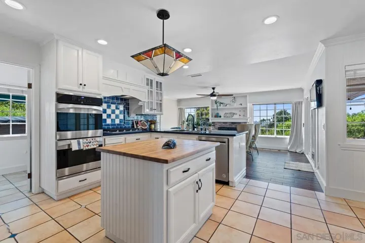 3341 Terrace Lane, Oceanside, California 92056